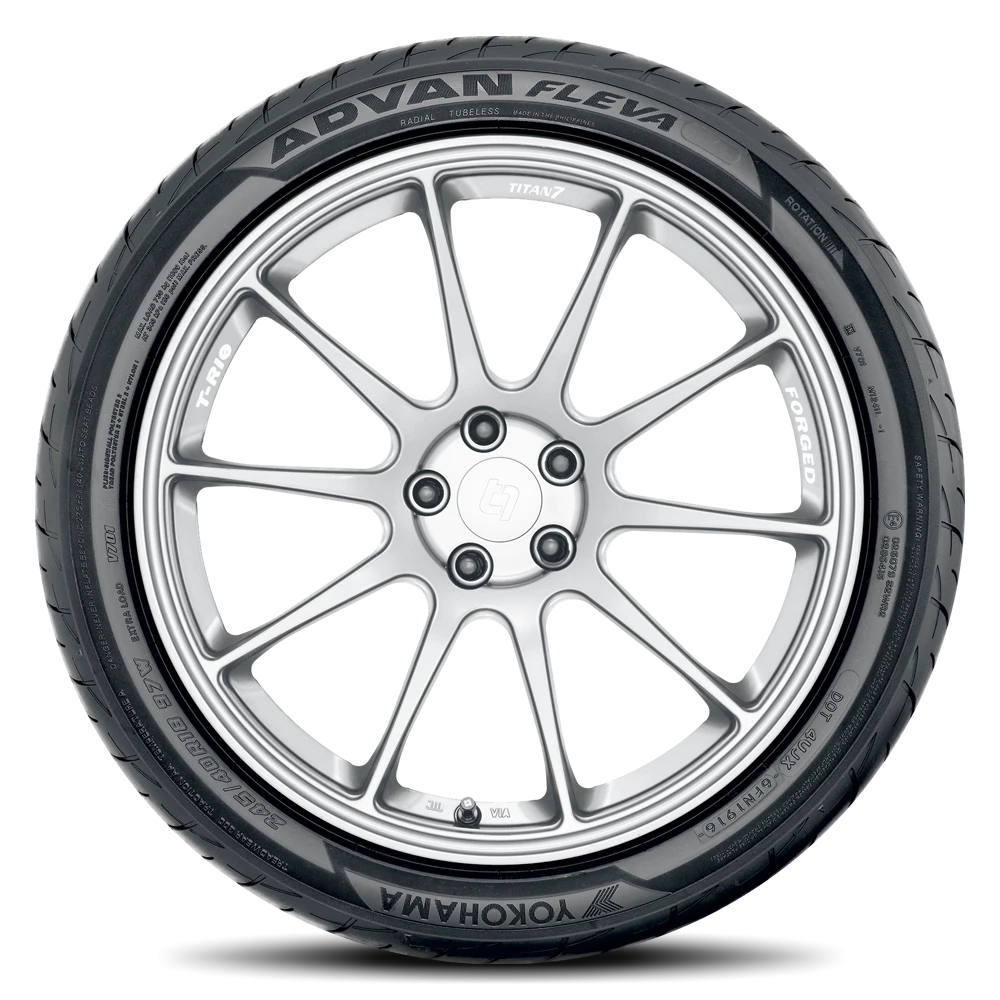 Yokohama Advan Fleva V701 Tires 225/35R20 XL