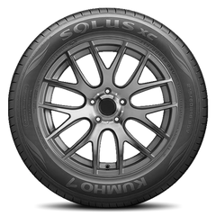 Kumho Solus XC KU26 Tires 235/45R18  Oe