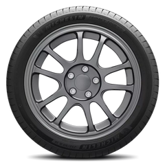 Michelin Primacy Tour A/S Tires 245/40R19