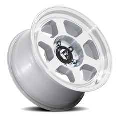 Fuel Hype FC860 17x8.5 +10 5x127mm 71.5mm Machined Silver