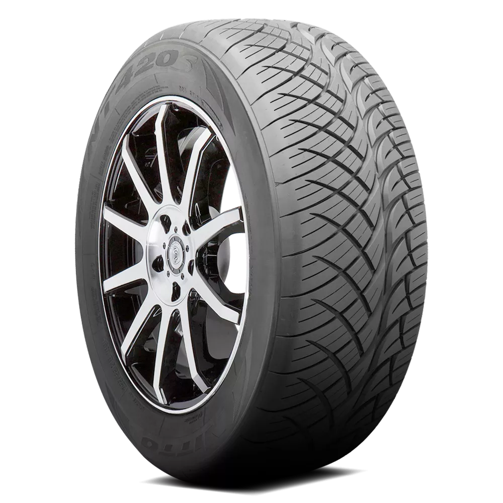 Nitto NT420S Tires 305/35R24 XL