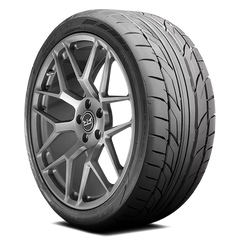 Nitto NT555 Tires 225/35ZR19 XL