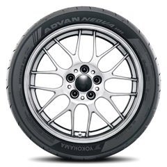 Yokohama Advan Neova AD09 Tires 285/35R20 XL