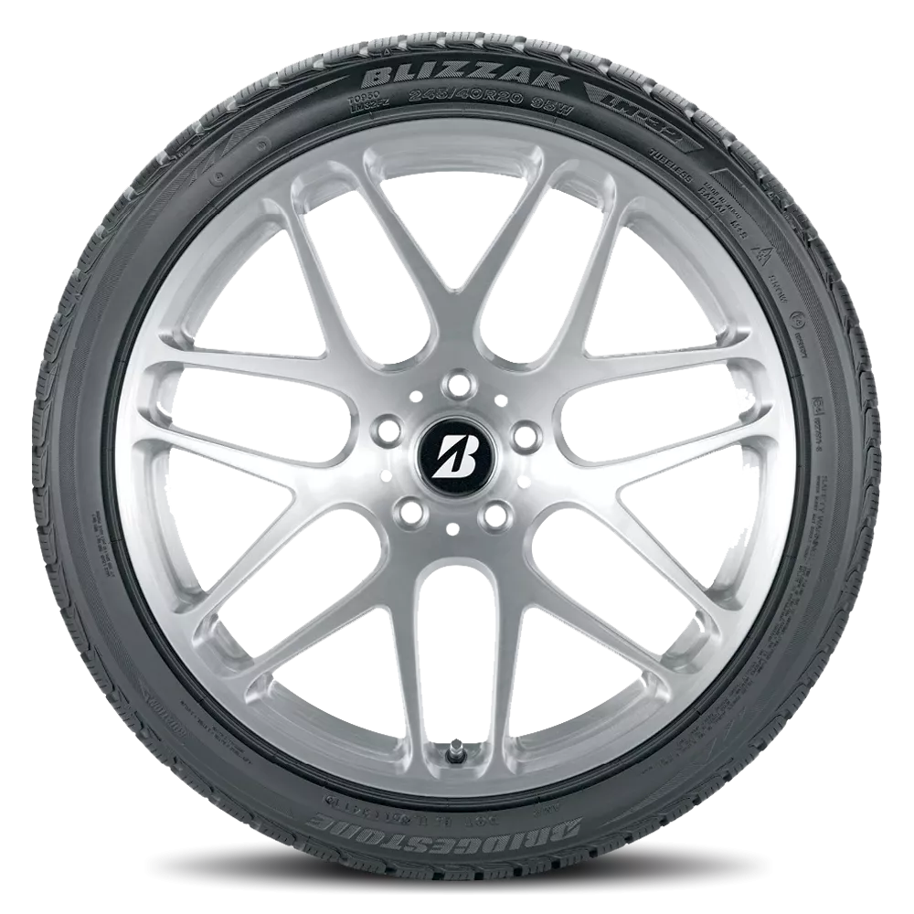 Bridgestone Blizzak LM-32 Tires 215/45R17 XL