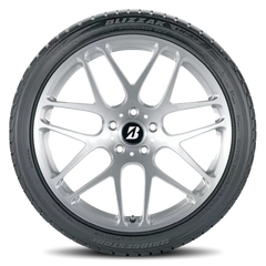 Bridgestone Blizzak LM-32 Tires 225/40R19 XL
