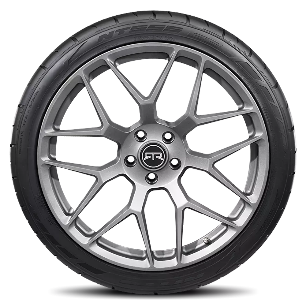 Nitto NT555 G2 Tires 275/35ZR19 XL