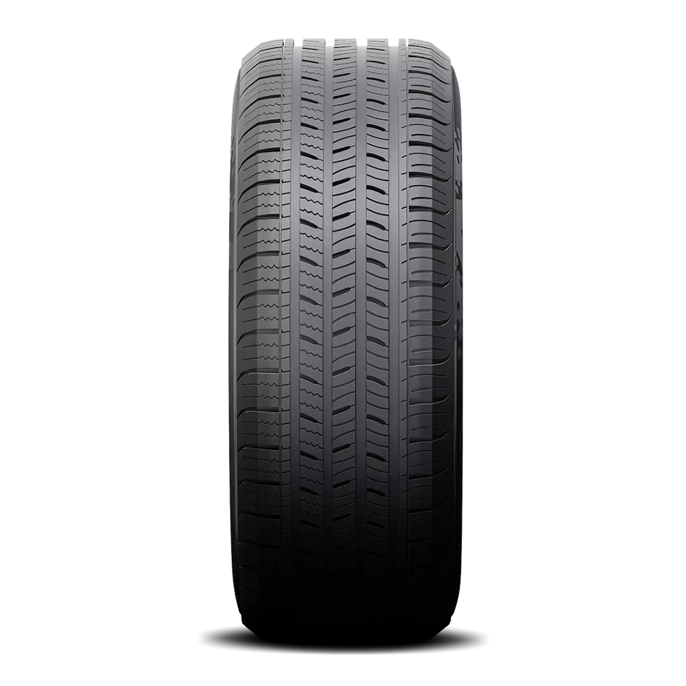 Kumho Solus TA11 Tires 215/70R16