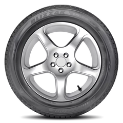 Bridgestone Blizzak LM-80 Evo Tires 235/50R18
